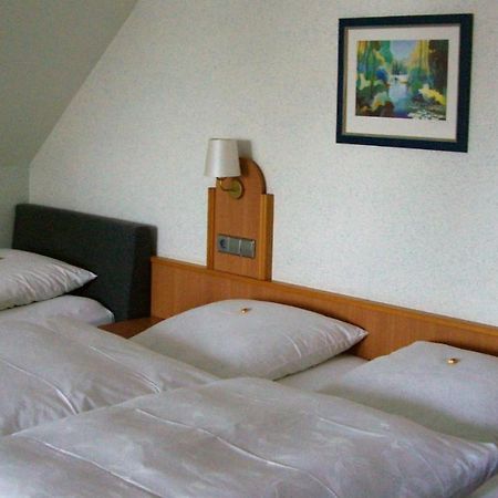 Gasthaus Zum Baeren Gaestehaus Wittighausen Екстериор снимка